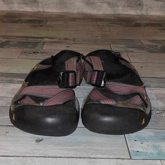 Keen Sandals sz 11.5 - Picture 2 of 7